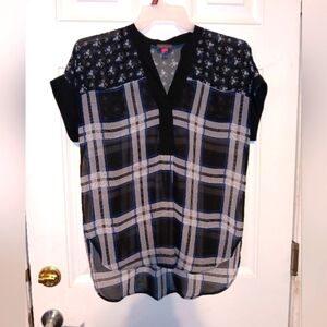 Vince Camuto Highlands Windowpane Plaid Dolman Sleeve V-Neck Top Small